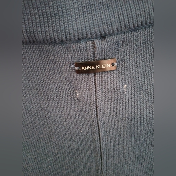 Anne Klein Blue Cape with Black Trim - Picture 5 of 5